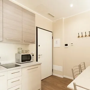 via-torino-apartment-3.it-lombardy.com/
