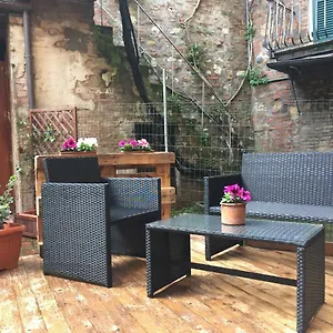 la-casa-di-margot.it-tuscanyhotel.com/